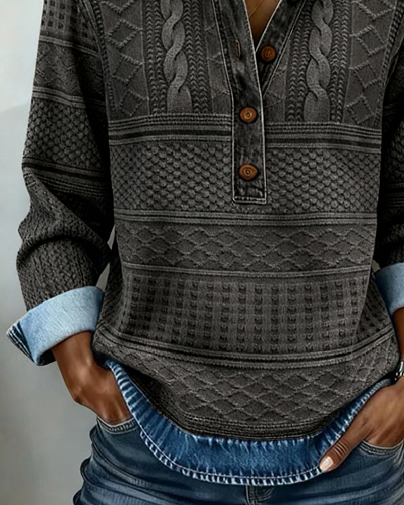 Genevieve | Trendy Sweatshirt with Half-Button Collar