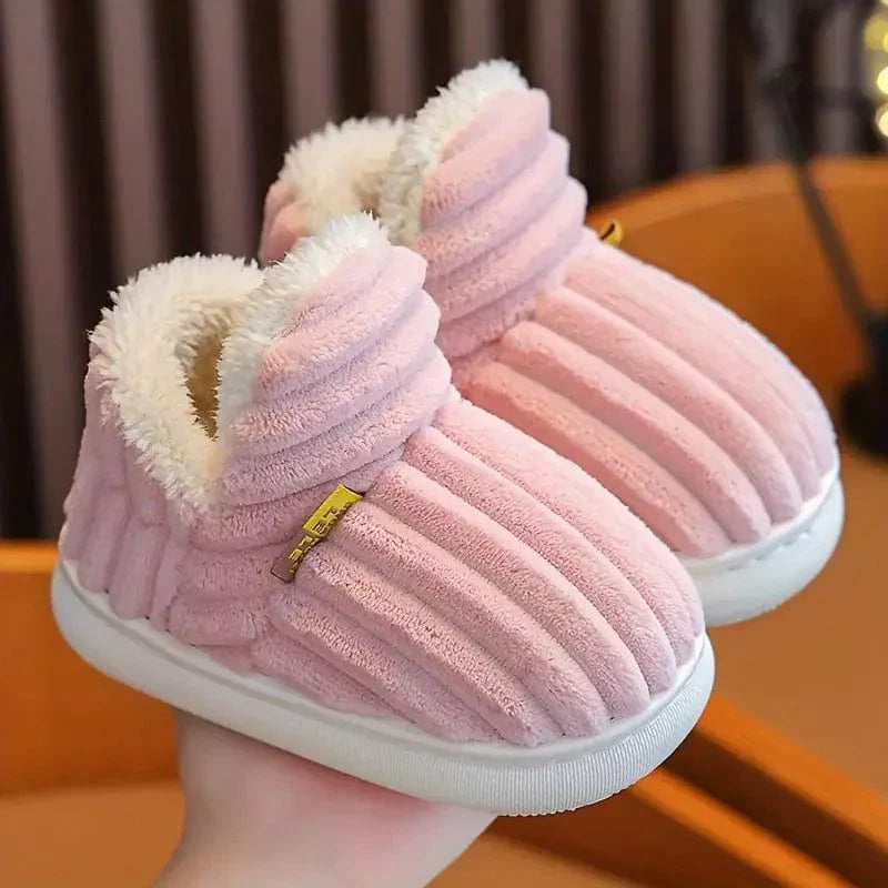 Women's Ultra-Cosy Slippers for Warmth and Comfort